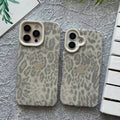 جراب Flex Luxe Leopards بملمس الجلد لهاتف آيفون
